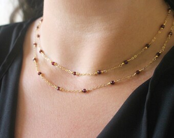 Gold Garnet Necklace, Beaded Garnet Necklace, Gold Station Necklace, Gold Garnet Jewelry, Red Garnet Necklace, Gemstone Chain Necklace