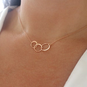 Triple Rose Gold Infinity Necklace, Three Circles Necklace, New Family Necklace For Women, Three Ring Necklace, Dainty Rose Gold Necklace