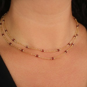 Gold Garnet Necklace, Beaded Garnet Necklace, Gold Station Necklace, Gold Garnet Jewelry, Red Garnet Necklace, Gemstone Chain Necklace