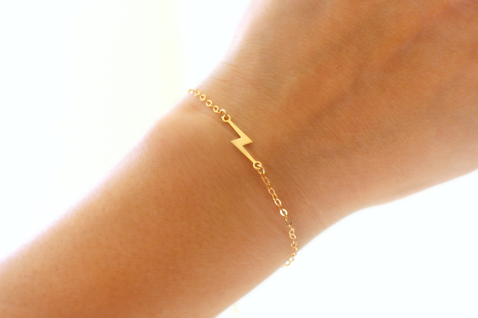 Gold Lightning Bolt Bracelet Thin Gold Charm Bracelet Dainty Etsy