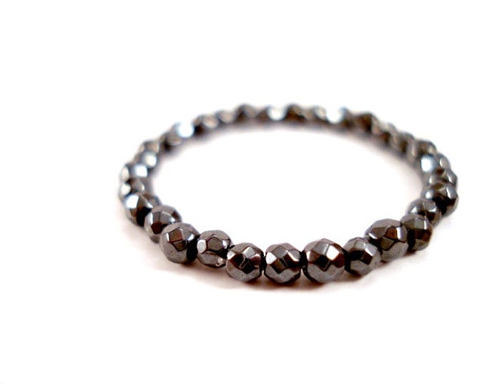 Faceted Hematite Ring Dainty Black Dot Ring Pure Thin Black Etsy