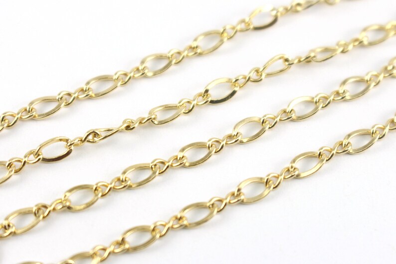 Classic Gold Figure Eight Chain Necklace - Etsy