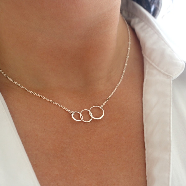 Collier Triple Sterling Silver Infinity, Collier Trois Cercles, Collier Mère et Enfants, Collier Mère Fille, Collier Famille