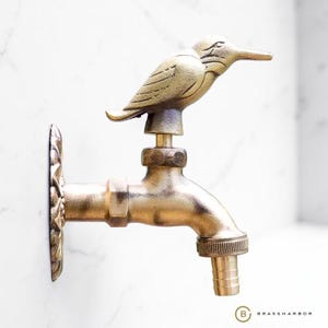 Vintage Messing Gartenhahn - Wand montierter Outdoor Wasserhahn, rustikaler Yard Spigot, Bauernhaus-Stil