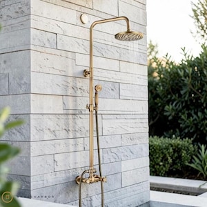 Zestaw prysznicowy Vintage Outdoor z mosiądzu z ręczną słuchawką natryskową Luksusowy zestaw prysznicowy z deszczownicą do ogrodu i basenu Antyczny prysznic ścienny na patio