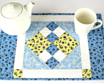 Quilted Placemats, Set of 2 or 4 Table Mats, 18"x12.50"