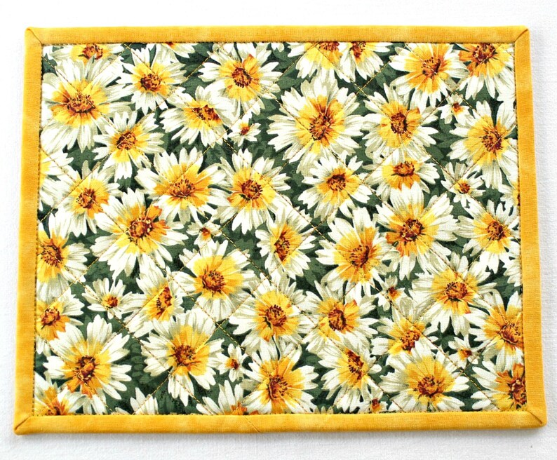 Quilted Mug Rugs Daisies Yellow Summer Snack Mat Floral Mug Etsy