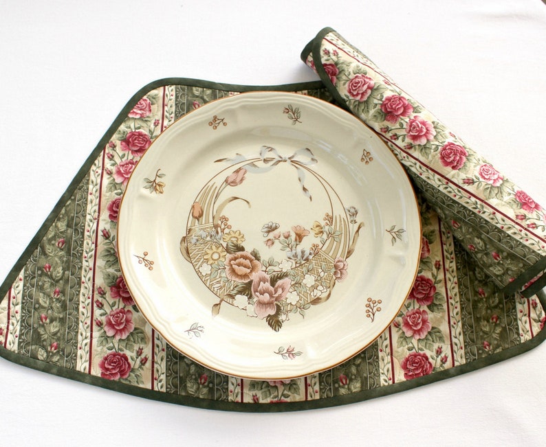 Quilted Wedge Placemats Set of 2 or 4 Table Mats Etsy