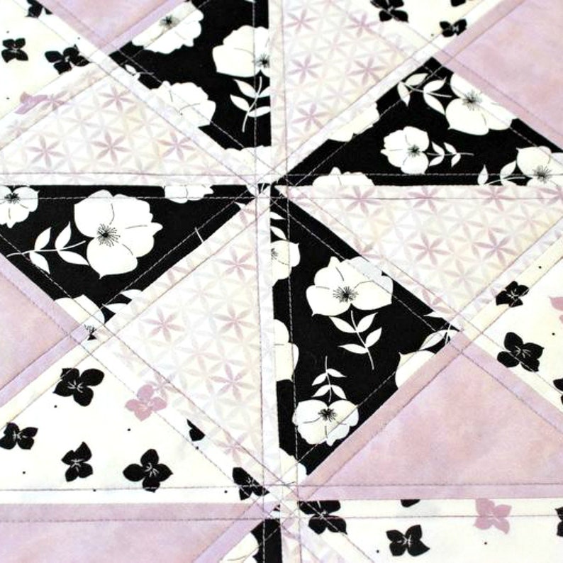 Quilted Table Topper, Lavender Black Table Quilt, Candle Mat, 16.50x16.50 image 5