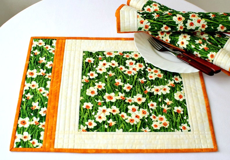 Quilted Easter Placemats 14x17.75 Daffodils Spring Etsy