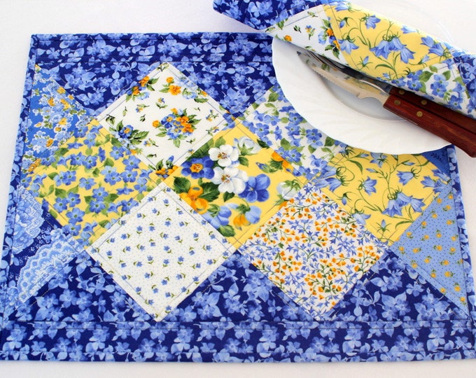 Quilted Placemats, Blue Yellow Placemats, Summer Table Mats, Fabric