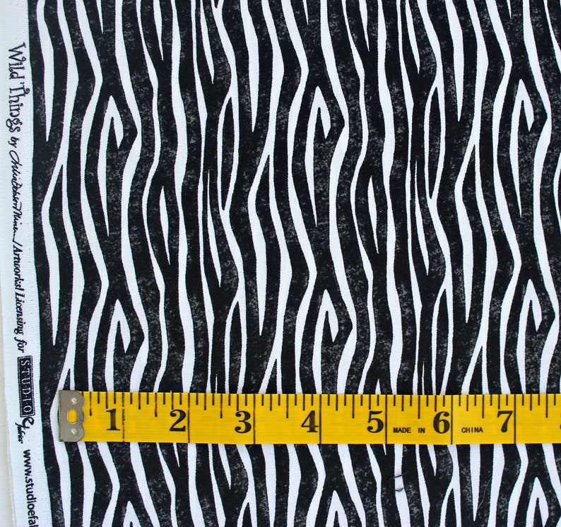 Animal Print Quilt Fabric Zebra Wild Things 1748 Julia Etsy