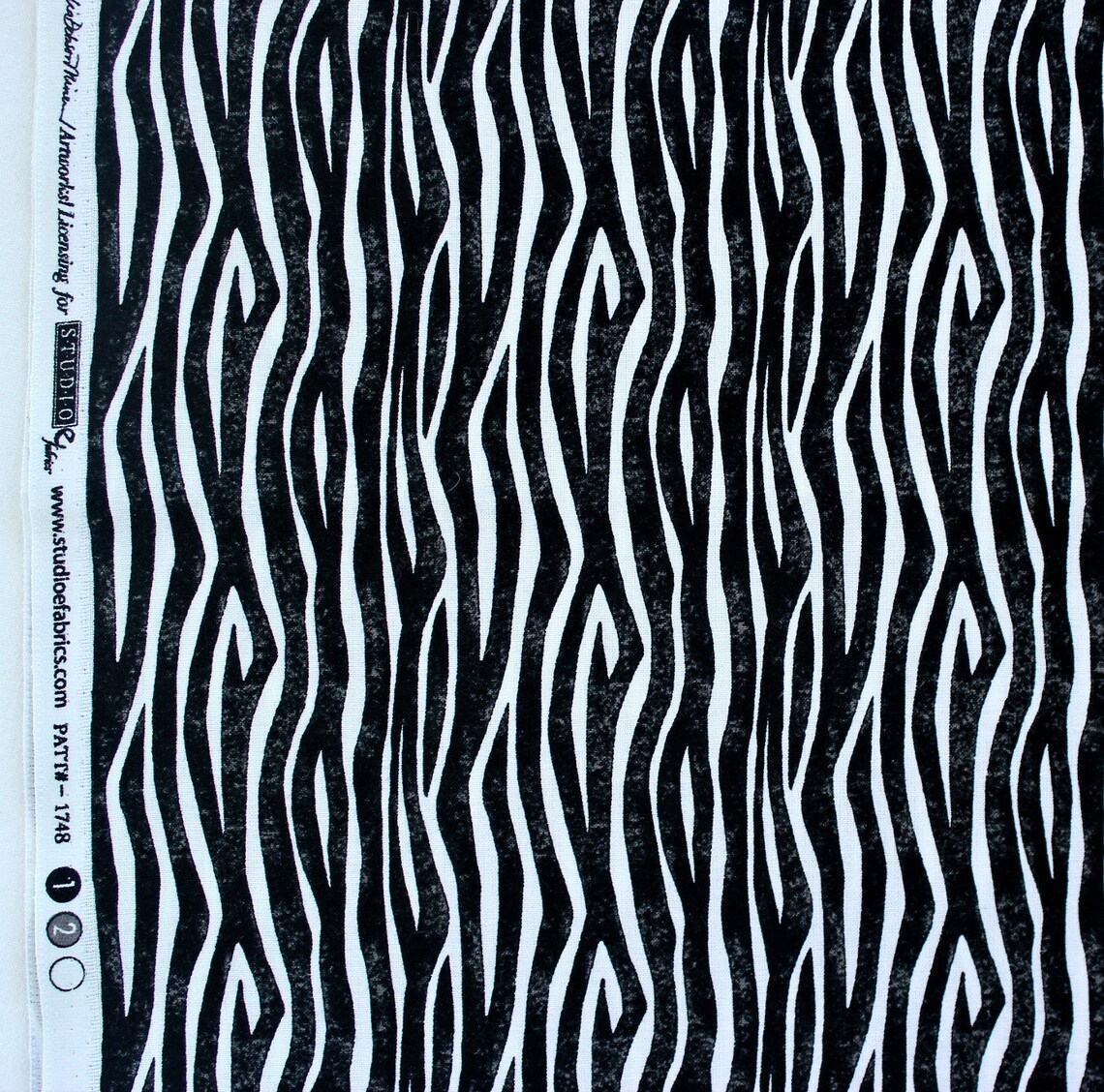Animal Print Quilt Fabric Zebra Wild Things 1748 Julia Etsy