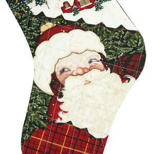 Quilted Christmas Stocking, Santa Holiday Decor imagem 5