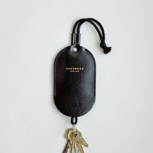 Leather keychain, key holder, key fob, key ring, leather keyring, lanyard, key case, key bag Model image 3