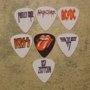 Rock band single sided picture guitar picks Set of 7