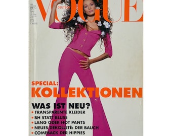 Vogue UK Jan 1993 Original British Vintage Fashion Magazine Cover
