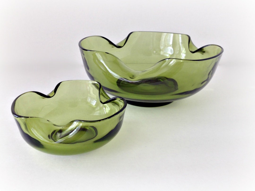 Vintage Chip and Dip Set Green Glass Retro 70s Serving Bowls Etsy