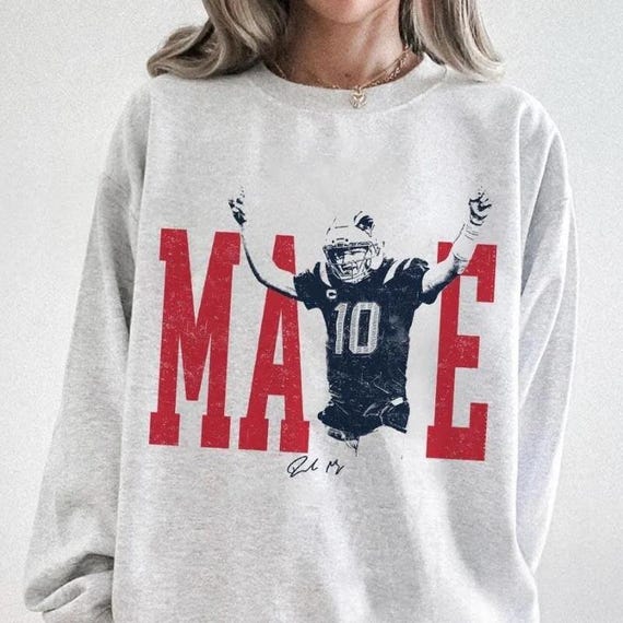 Drake Maye Vintage 90s Sweatshirt, Crewneck Football Fans Gift, Drake Maye Graphic Tee, Casual Streetwear Style For Him Her