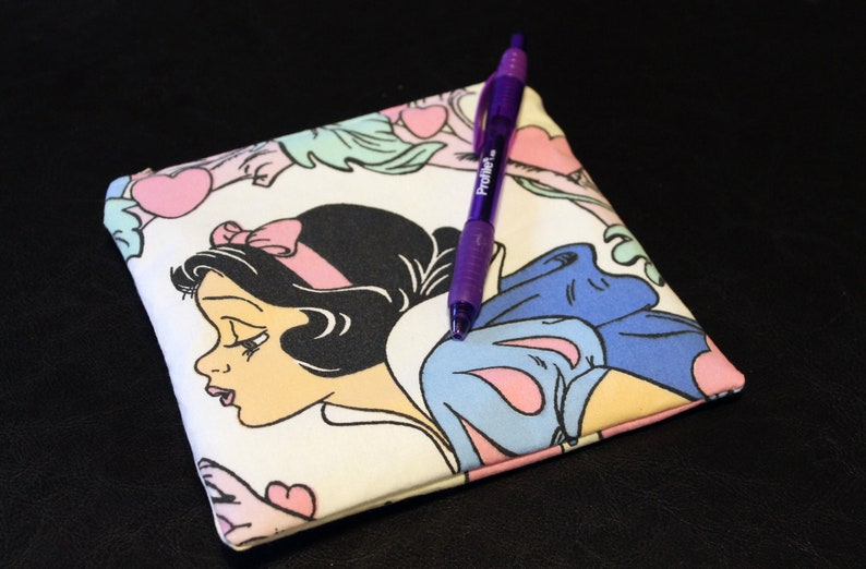 Vintage Snow White Small Zipper Clutch or Purse