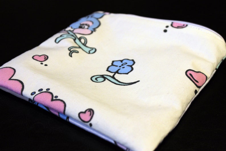 Vintage Snow White Small Zipper Clutch or Purse