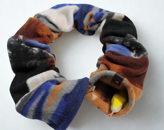 Fleece Reptile Hideout Donut: Gecko/Lizard Snuggle Sack - Handmade