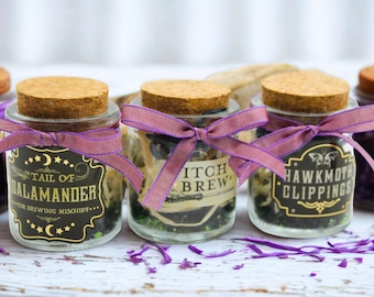 Halloween Potion Necklace Children's Gift Set – Handmade necklace in glass bottle