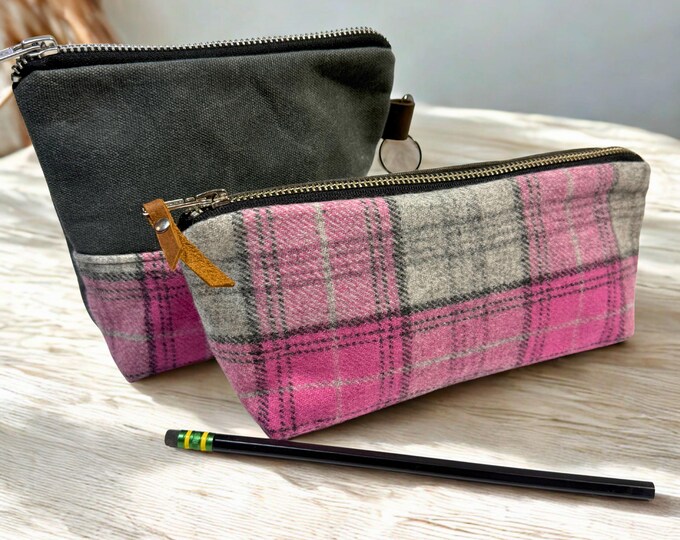 Pink Tweed Plaid Wool & Waxed Canvas Pouch – Makeup and Travel Bag