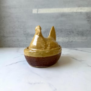 Vintage PV France Farm Pottery Hen on Nest