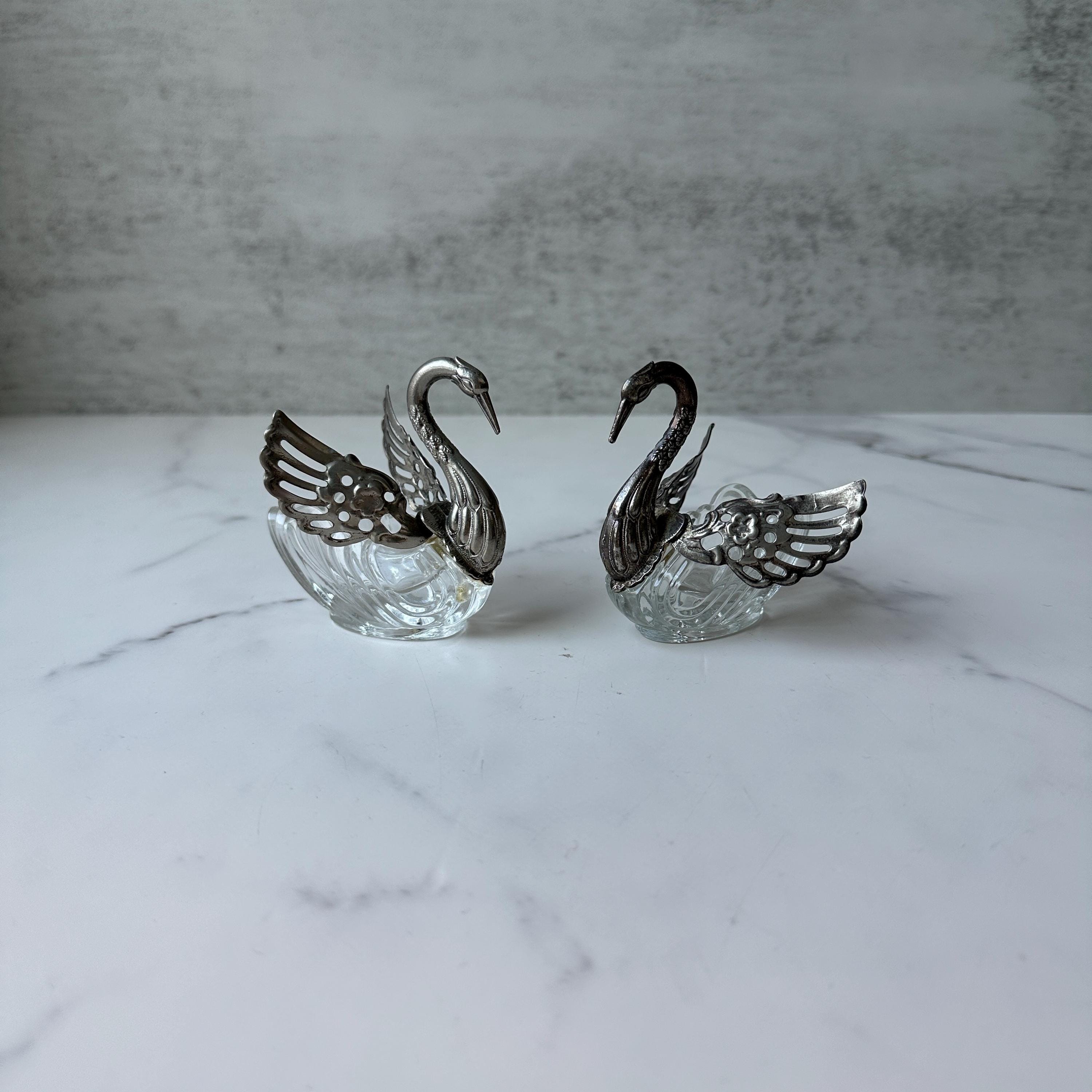 Vintage glass salt and pepper - Etsy 日本