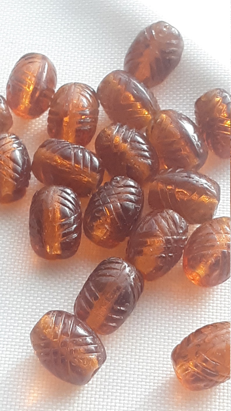 6 Vintage Czech Glass BEADS.Topaz AMBER 7x9mm DECO oval