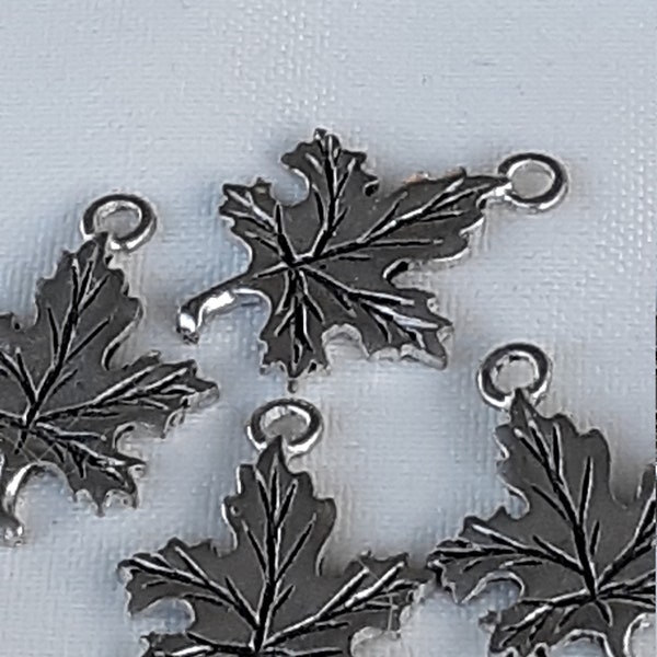 Maple LEAVES Fall Autumn leaf Made in USA pewter charms 18mm lead-free (4)