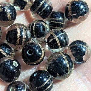 Vintage Glass Beads. 1950S ANTIQUE aventurina Czech lampwork glass clear/black goldstone 8mm (15)