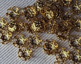 Vintage gold plate BEAD CAPS//filigree gold shiny SPACERS/beads 7mm(20)