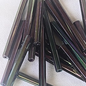 PURPLE EGGPLANT iris Vintage glass BUGLE beads 25mm tubes Czech (17)