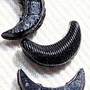 MOONS Victorian antique nailhead bead Black jet glass, 2-hole beads, Sew on crescent moon Trim(3)