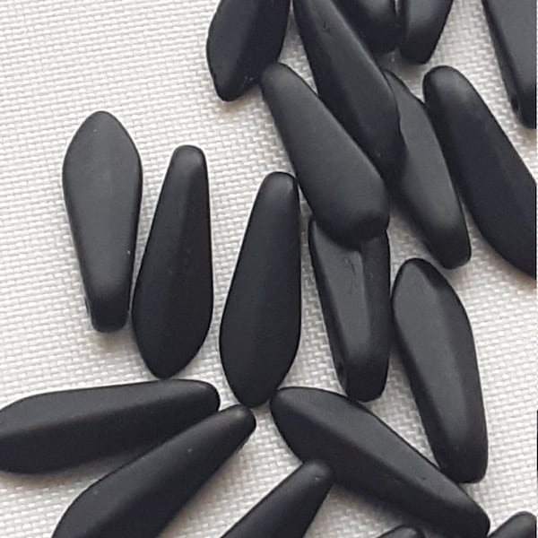 Vintage glass BEADS dagger drop shape 16mm jet matte (12)