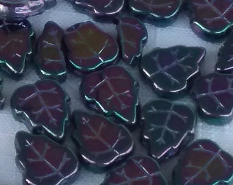 ivy LEAF 15mm vintage Czech Glass BEADS PURPLE iris leaves (10)