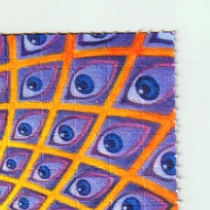 Holy MAN Blotter Art Sheet –682 tabs High Absorbency Perforated Paper image 2