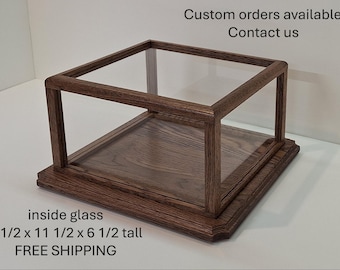 Display case 9 1/2" x 11  1/2" x 6 1/2" tall #PP24021