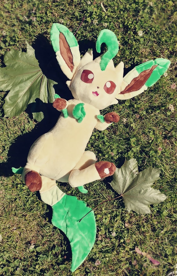 Leafeon plush online