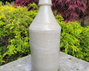 Antique Quart Size Gray Salt Glazed Stoneware Pottery Bottle Jackson & Litchfield Jersey City NJ