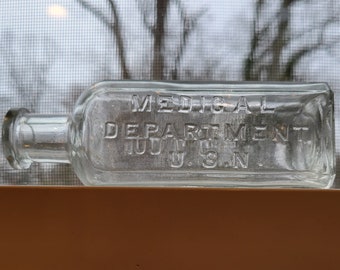 Antique Circa 1920 Medical Department U. S. Navy Cork Top Bottle