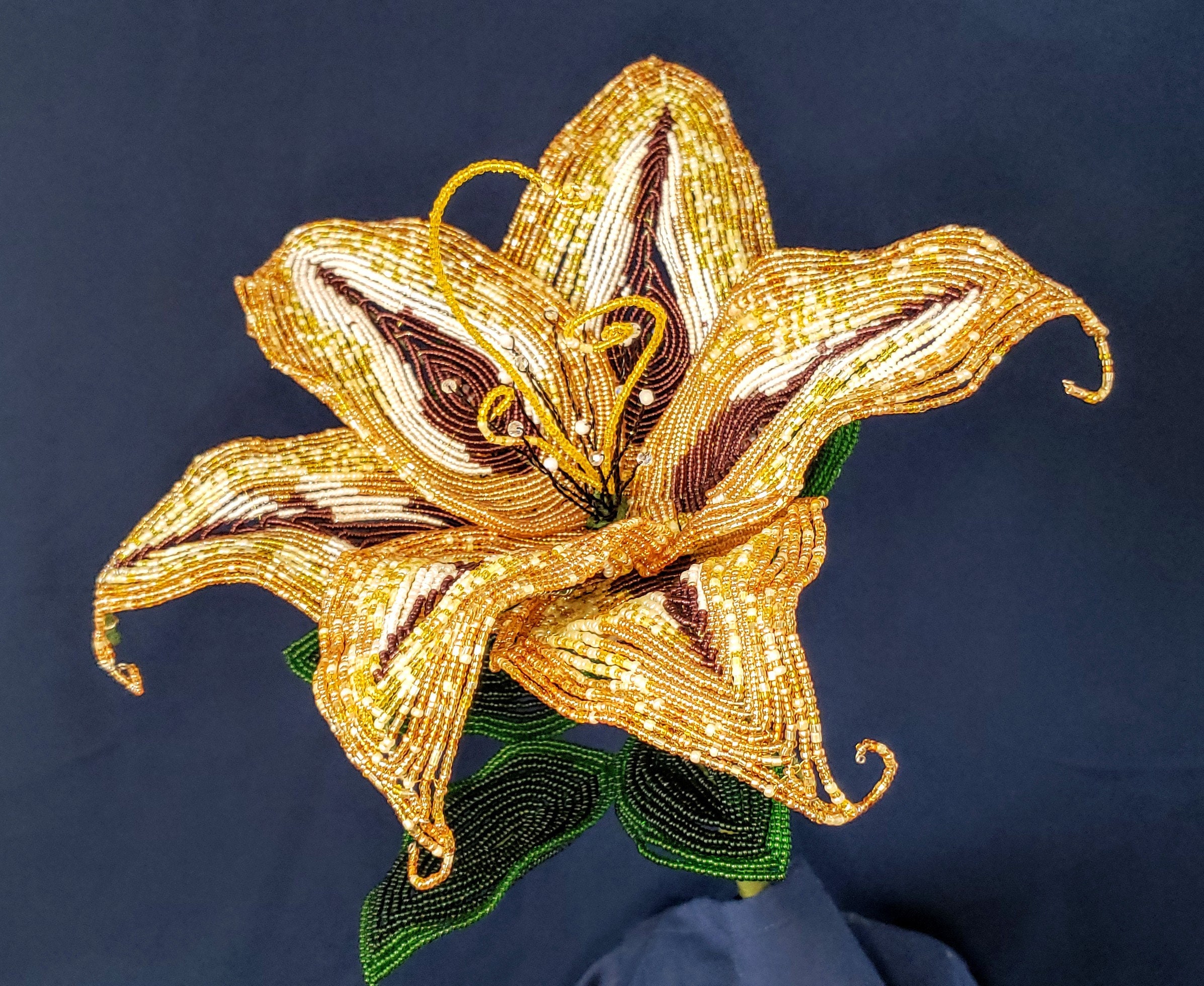 i*y様 TGOR トゴールQuilting flower beads card Flower Garden Inspiration | Simple Floral Cards with Zsoka