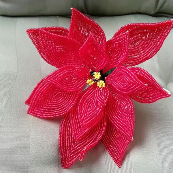 Red Bead Poinsettia