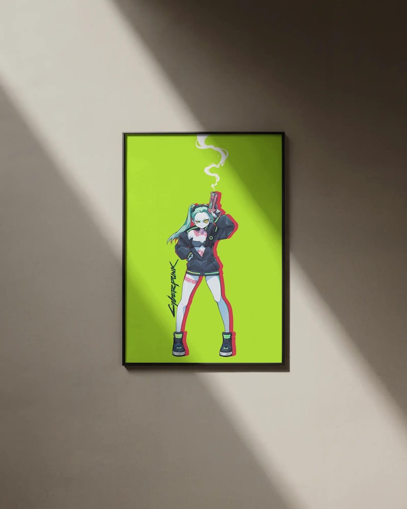 Puede incluir: Una impresi&oacute;n art&iacute;stica enmarcada con una ilustraci&oacute;n de Cyberpunk. La obra muestra un personaje femenino con cabello turquesa, una chaqueta negra y una pistola, sobre un fondo verde brillante. La palabra "Cyberpunk" est&aacute; escrita verticalmente.