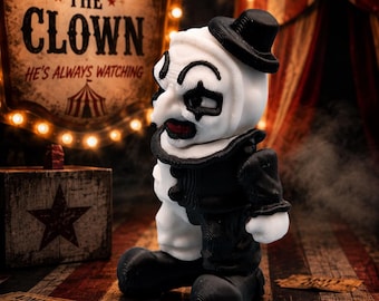 Creepy Clown Horror Figure, 3D Printed Gothic Decor, Spooky Art Display