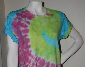 90s Neon Tie-Dye T-Shirt 100% Cotton Oversized Vintage