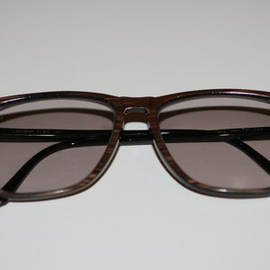 Vintage 90’s Square Oversized Trompe-l&#39;œil Faux Wood Grain Frames