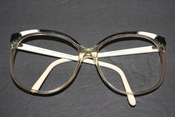 1980s Vintage FABERGE Eyeglass Frames Black and W… - image 3